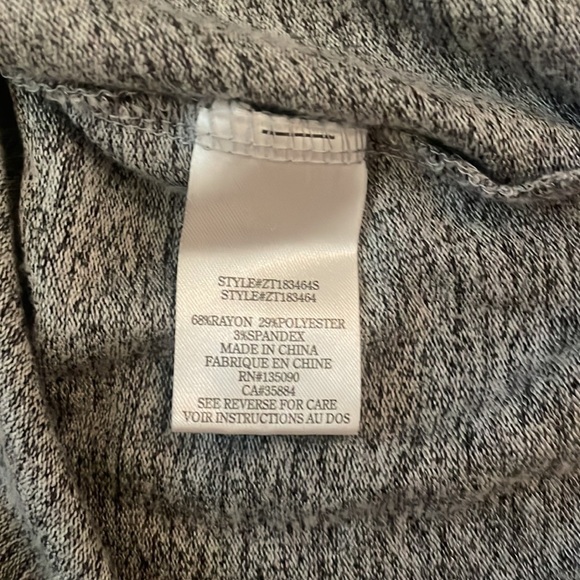 Zsupply Turtle Neck Grey Sweater Small - Picture 4 of 6